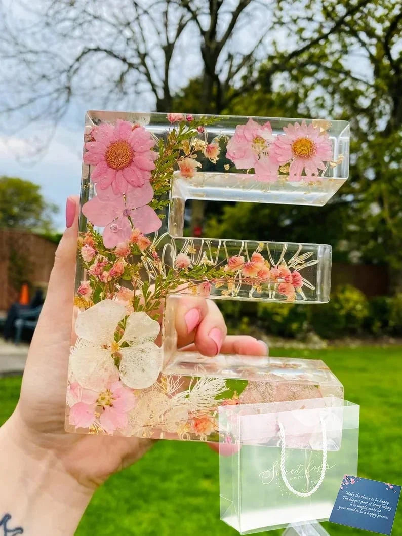 FloraShine - Lámpara Nocturna de Resina Con Flores Hecha a Mano