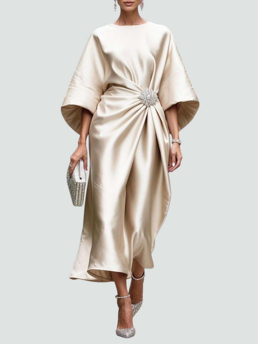 Marijona - Vestido largo Moderno Con Mangas Capeadas de Satén