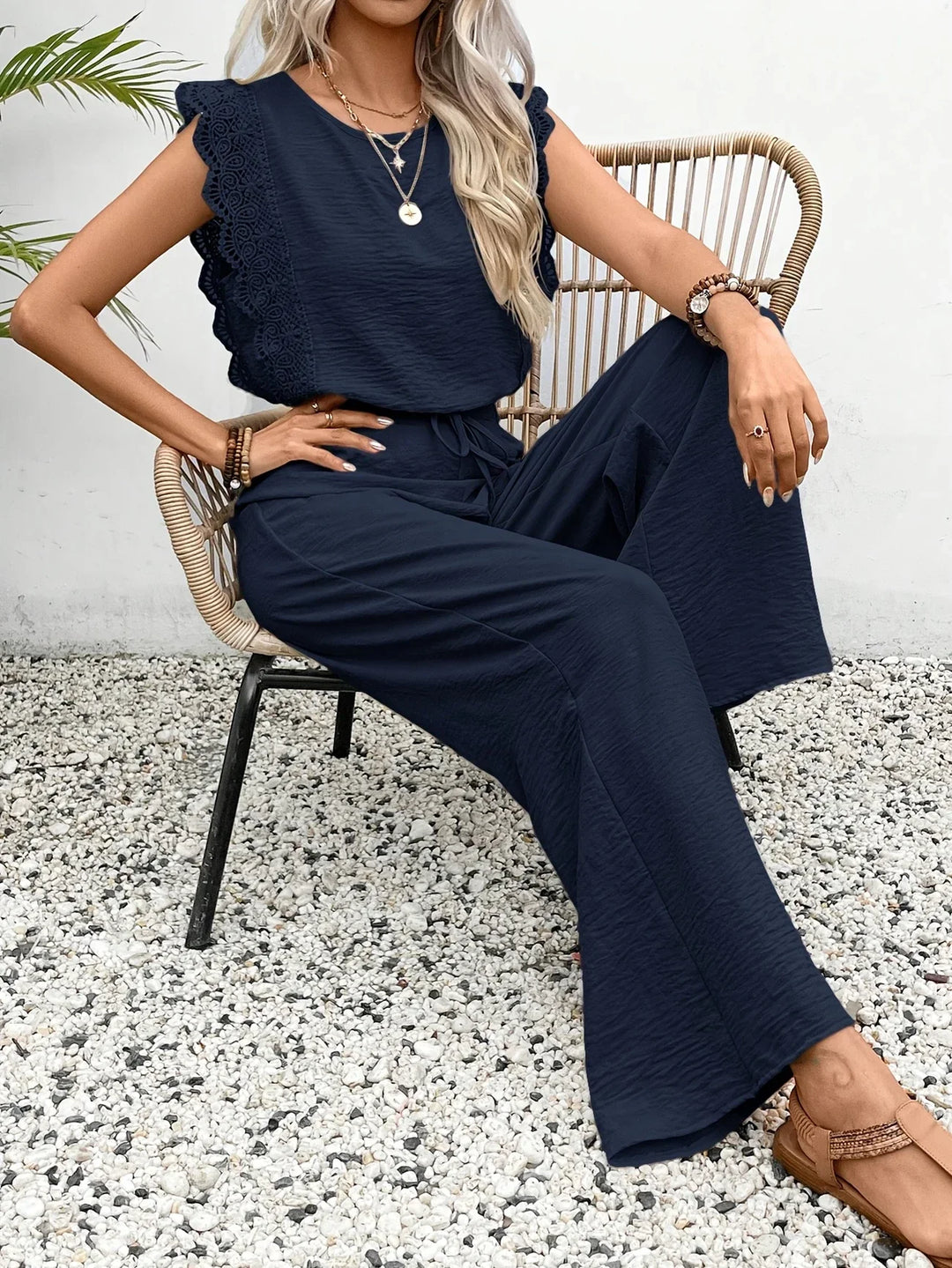 Ziva - Top Elegante De Encaje y Pantalón Ancho