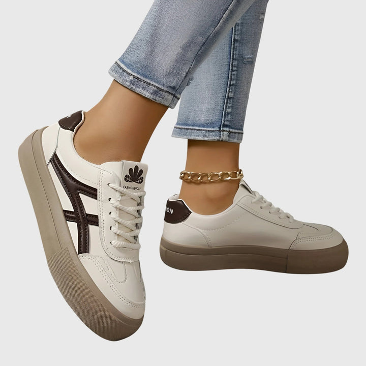 Necdet - Zapatillas Con Cordones y Rayas en Contraste