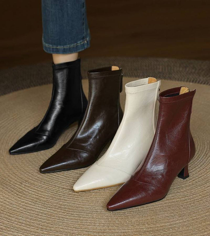 Sanduni - Botines de Cuero Con Tacón Medio