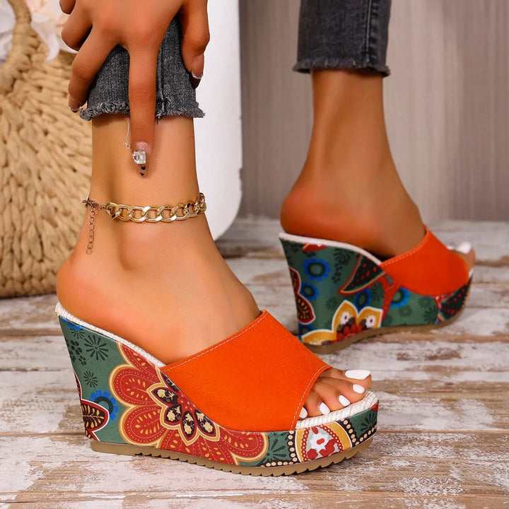 Laerke - Sandalias Con Cuña y Estampado Floral