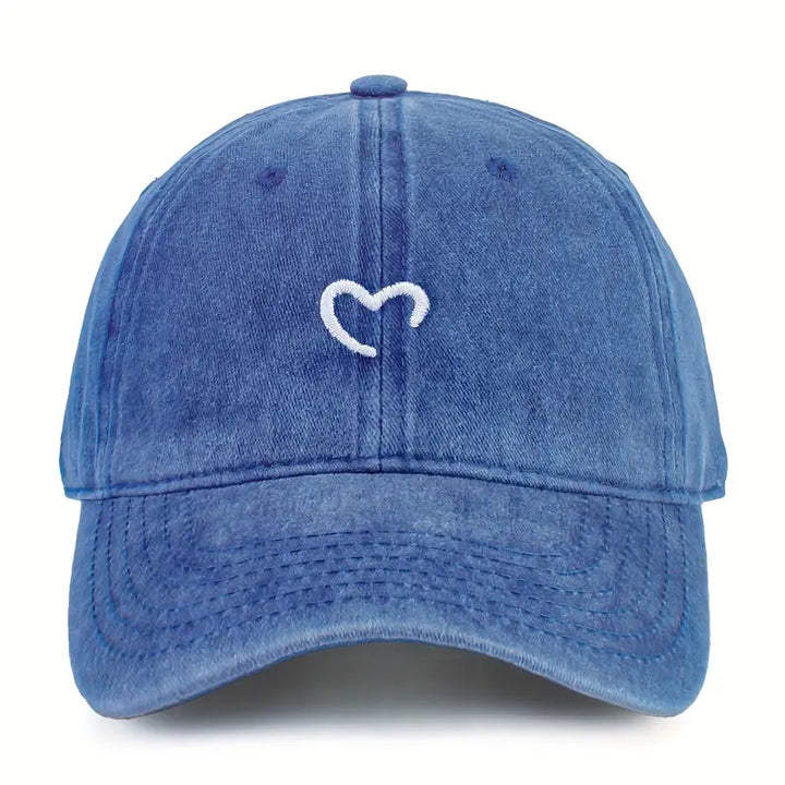 Marlia - Gorra Bordada Con Corazón Cosido
