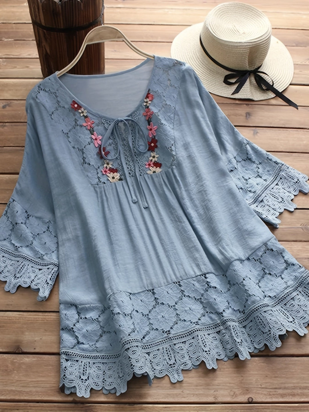 Esmeralda - Blusa de Encaje Elegance