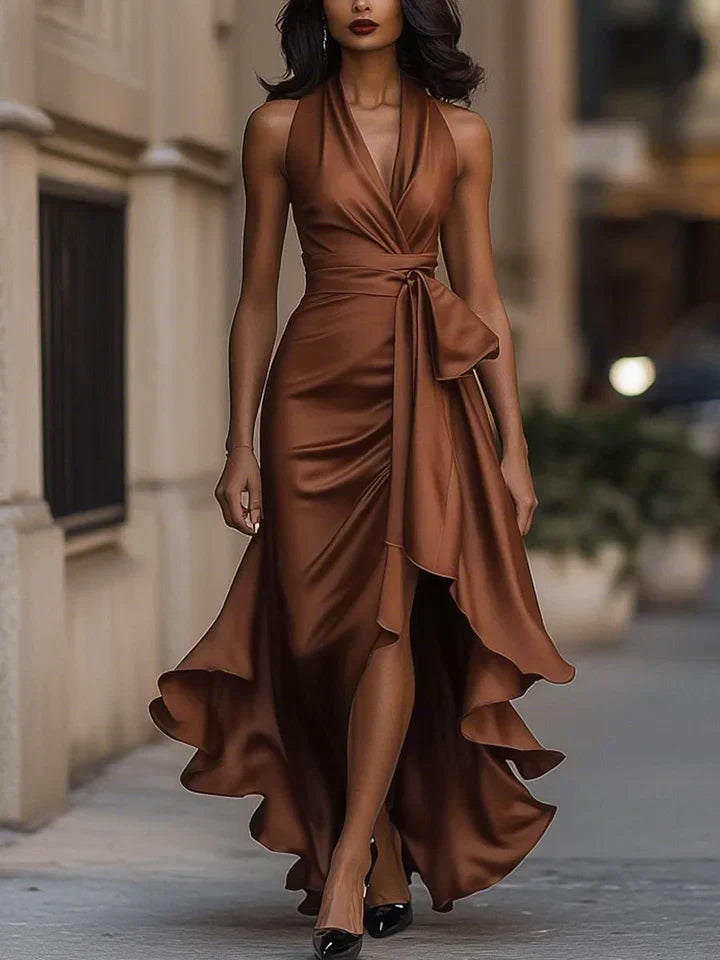 Sharipova - Elegante Vestido Sin Tirantes Con Volantes De Satén