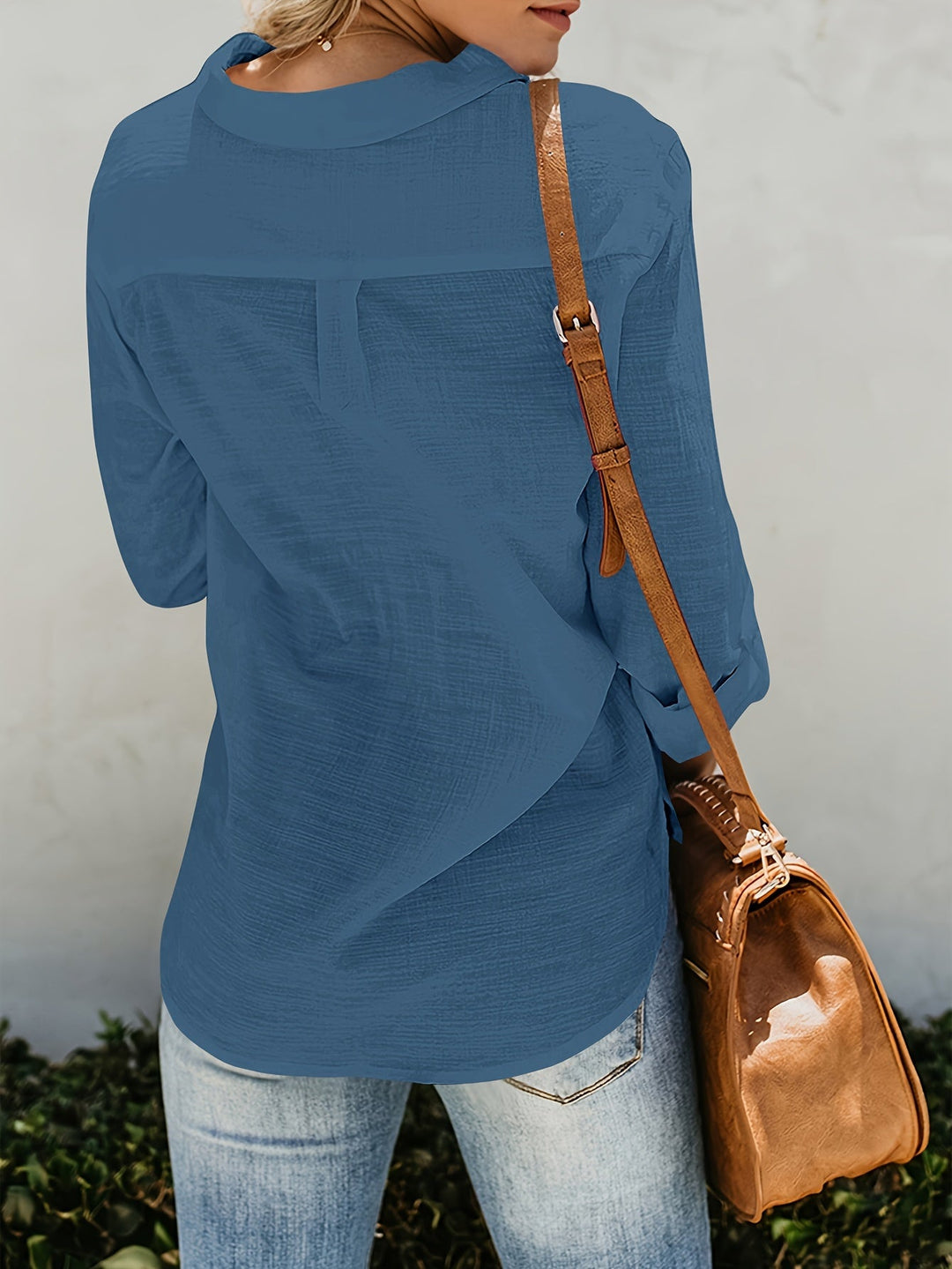 Priscilla - Blusa De Manga Larga Con Cuello En V y Botones En La Parte Delantera