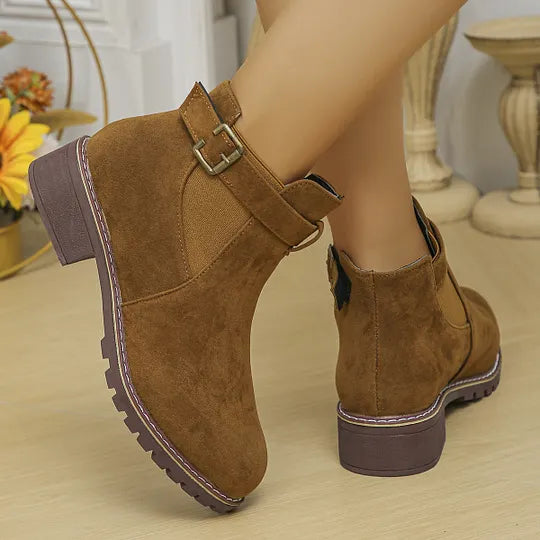 Fakina - Botines Con Hebilla Decorativa