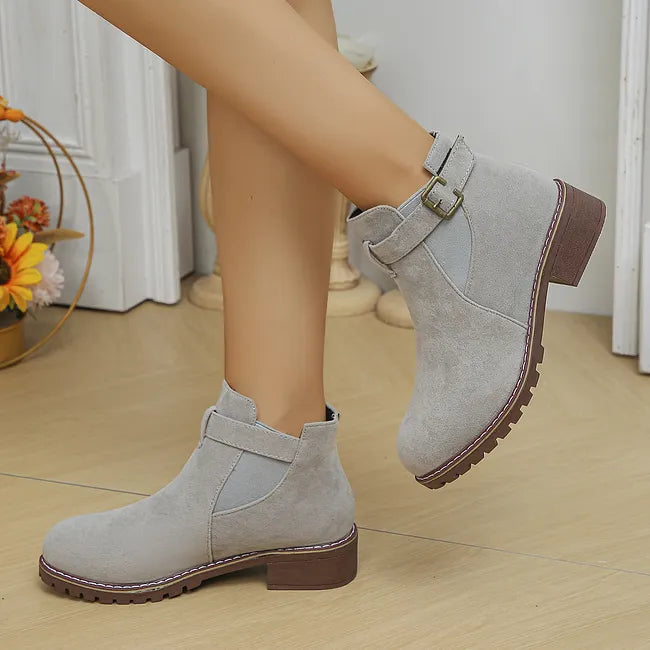 Fakina - Botines Con Hebilla Decorativa
