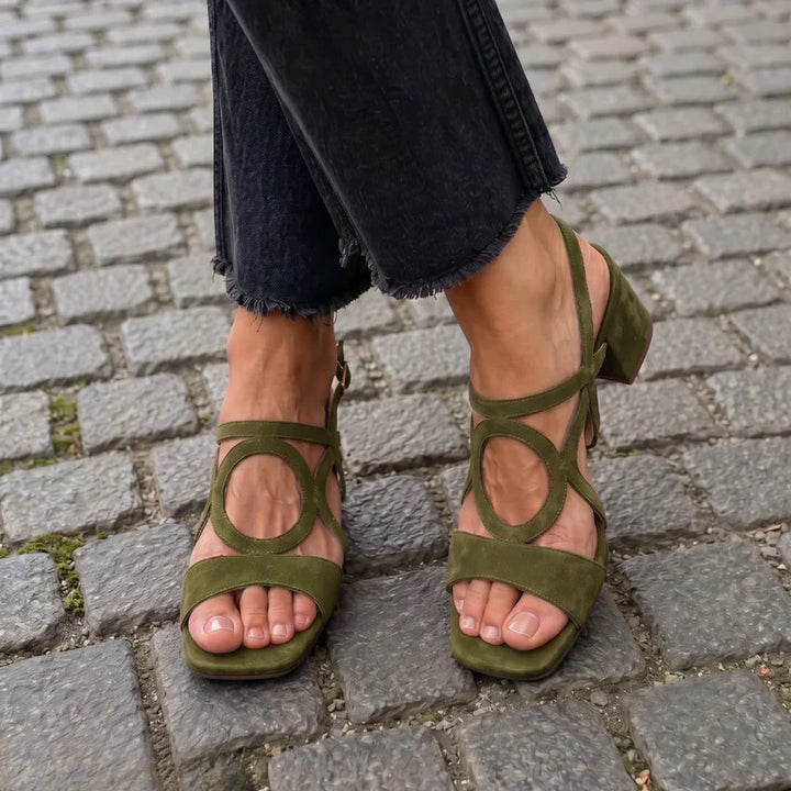 Gurng - Sandalias Con Puntera Cuadrada y Corte Redondeado