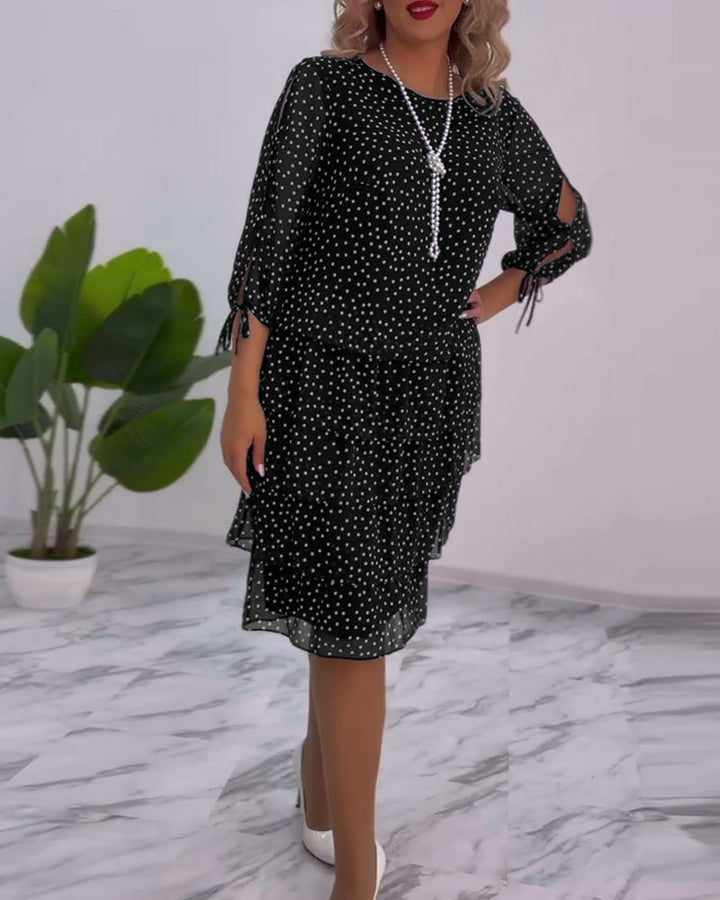 Eralyn - Vestido Escalonado Con Estampado De Lunares y Mangas Con Lazo y Abertura