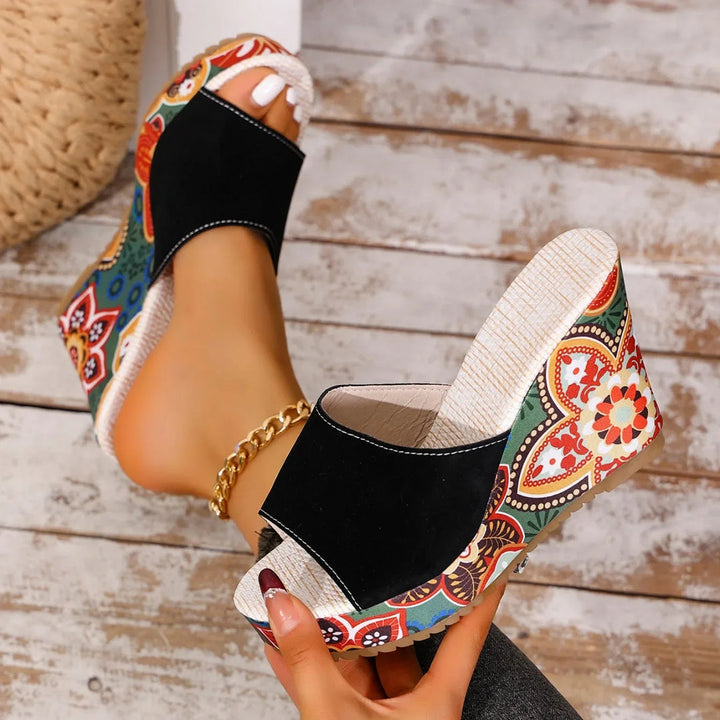 Laerke - Sandalias Con Cuña y Estampado Floral