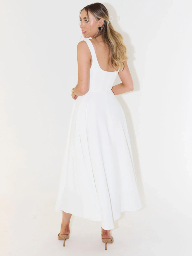 Nangula - Elegante Vestido De Rayón
