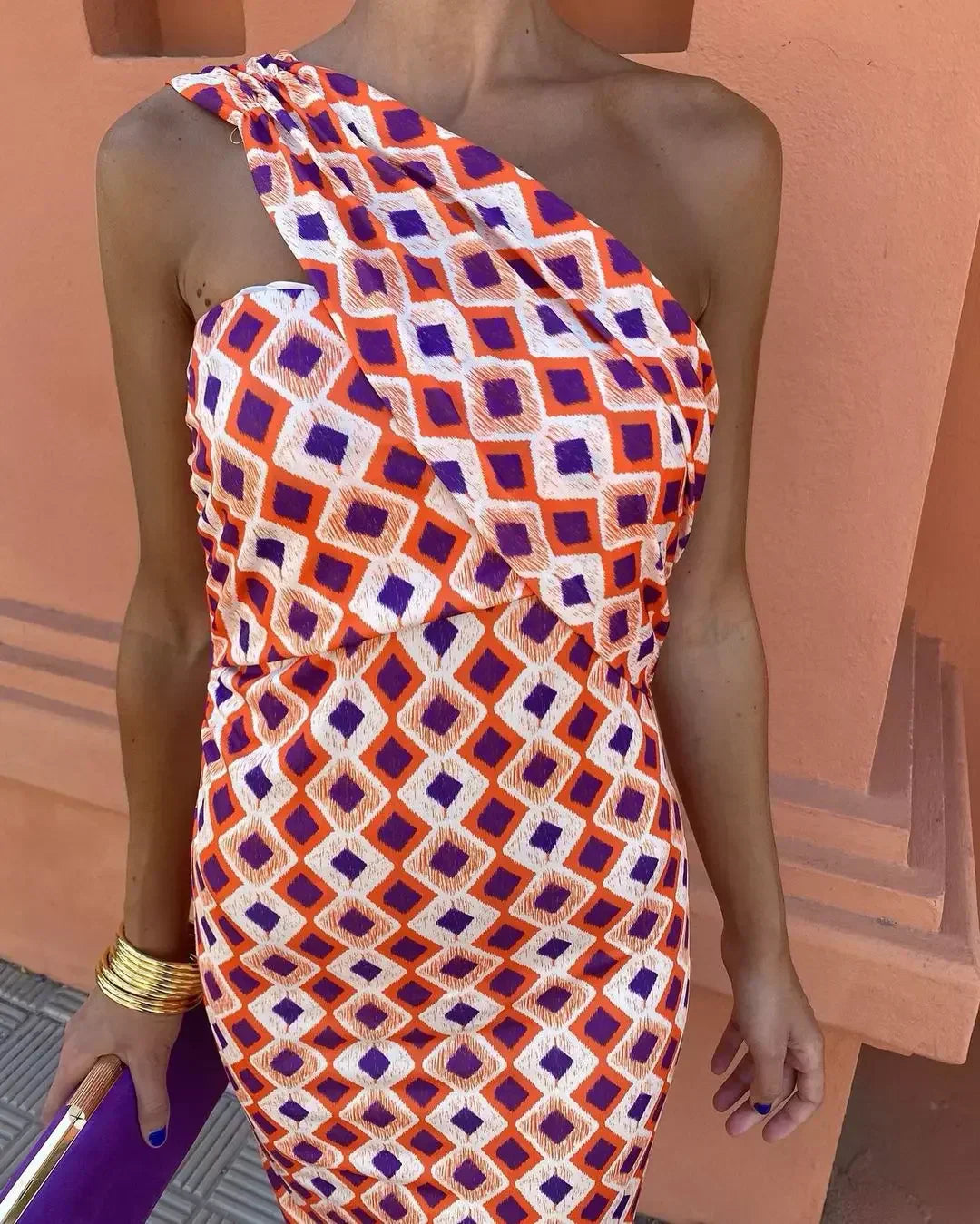 Svetlena - Elegante Vestido Largo Con Un Solo Hombro