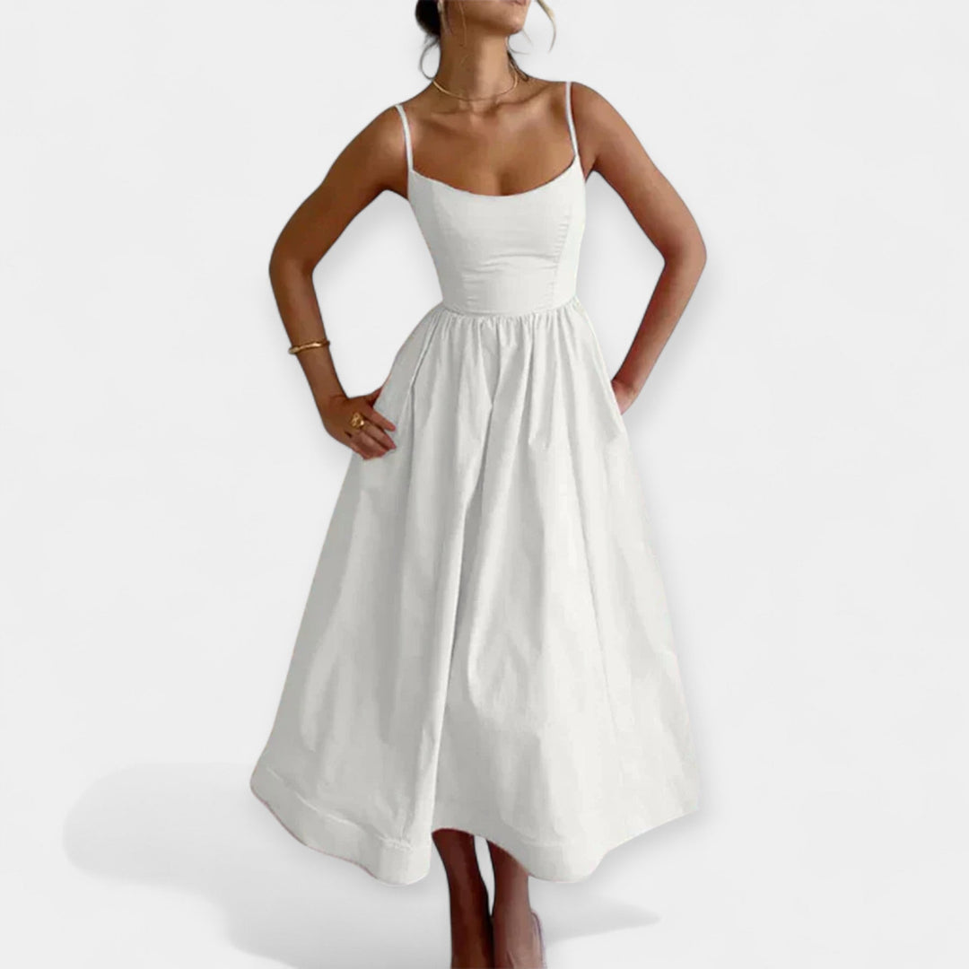 Shelley - Minivestido Con Cuello Redondo y Tirantes