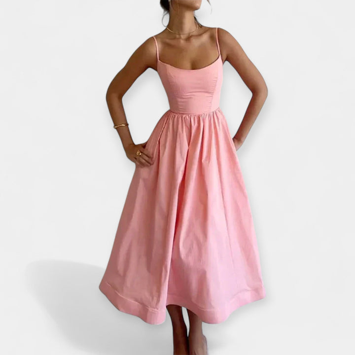 Shelley - Minivestido Con Cuello Redondo y Tirantes