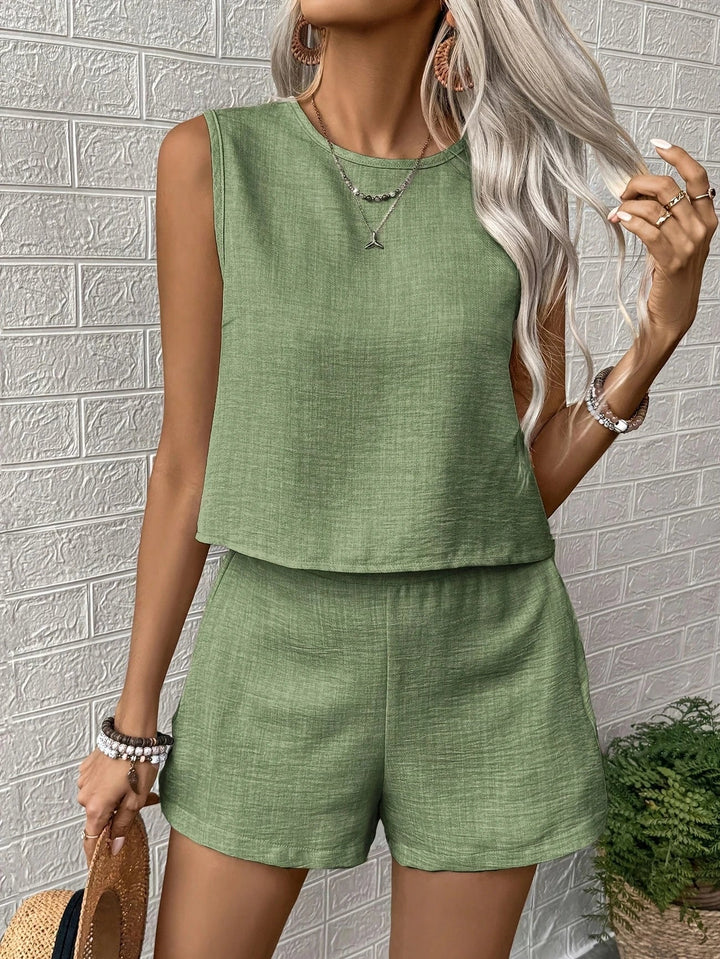 Nella - Conjunto Informal De Top Sin Mangas y Pantalones Cortos