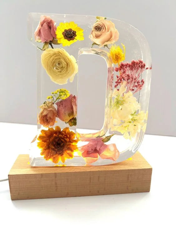 FloraShine - Lámpara Nocturna de Resina Con Flores Hecha a Mano