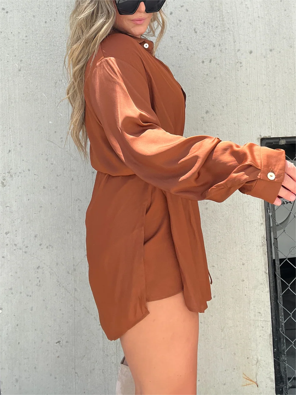 Giulia - Conjunto de Camisa Holgada con Cuello Vuelto