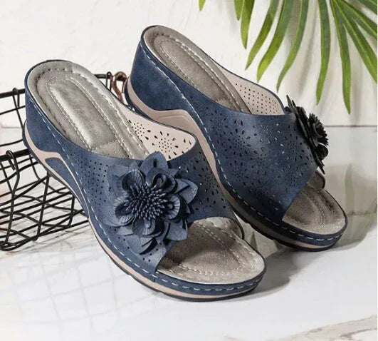 Pieterse - Sandalias ortopédicas con cuña y recortes florales