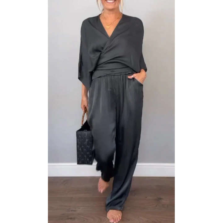 Samira - Top Con Cuello En V y Pantalones De Algodón Mercerizado