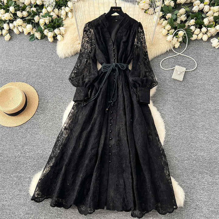 Roslyn - Vestido Largo Con Bordados Y Mangas Largas Abullonadas